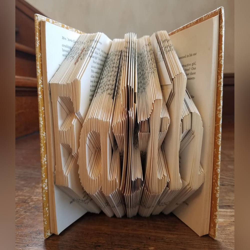 Choice of 1 Hand Crafted Book Art - Love, Family, Dad, Mom, Faith, Home - Picture 6 of 7